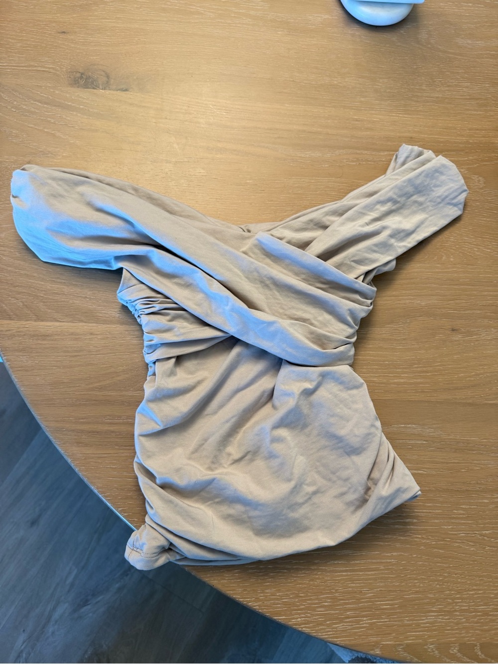 Abercrombie & Fitch off the shoulder top